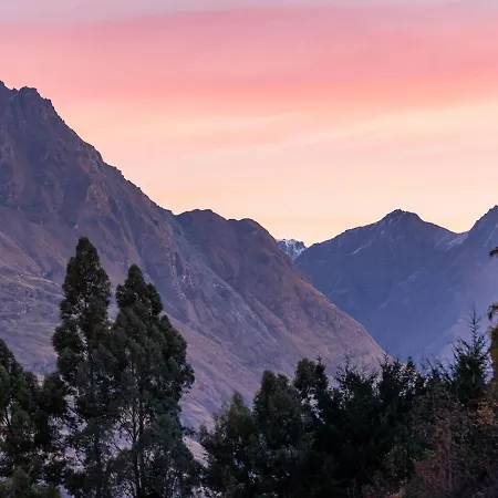 Classy Conifer By Relaxaway Holiday Homes Queenstown Exterior photo
